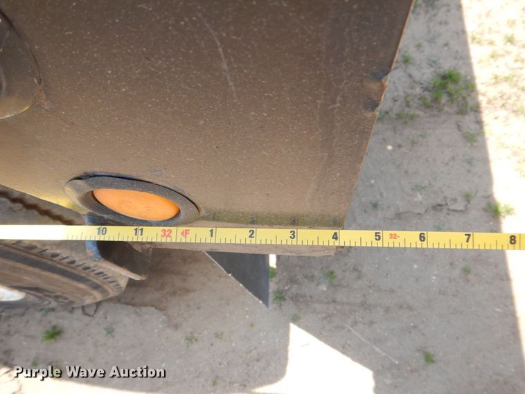 image for item DS8024 2002 Fontaine Ram35  lowboy equipment trailer