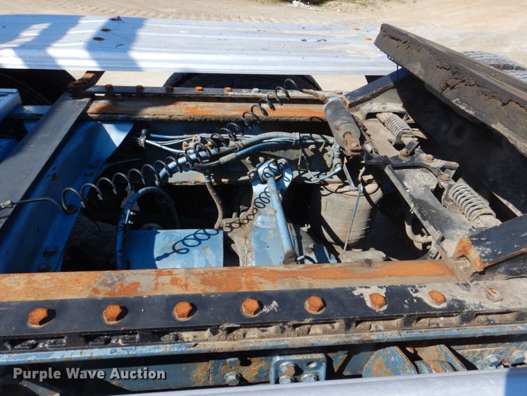 image for item DS8027 2012 Western Star 4900FA  semi truck