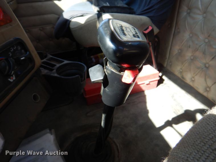 image for item DS8027 2012 Western Star 4900FA  semi truck