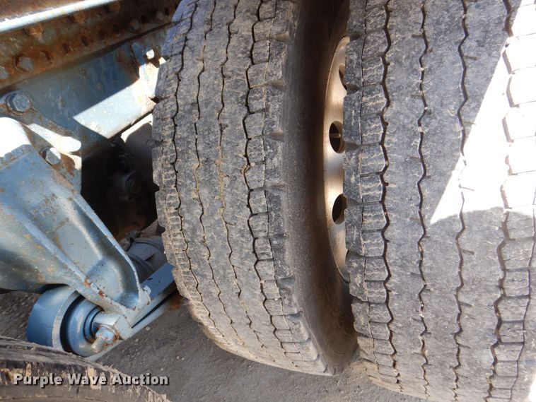 image for item DS8027 2012 Western Star 4900FA  semi truck