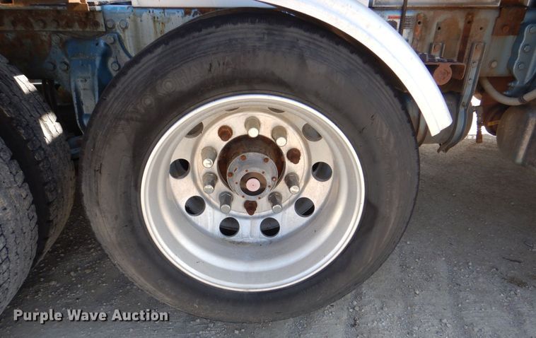 image for item DS8027 2012 Western Star 4900FA  semi truck