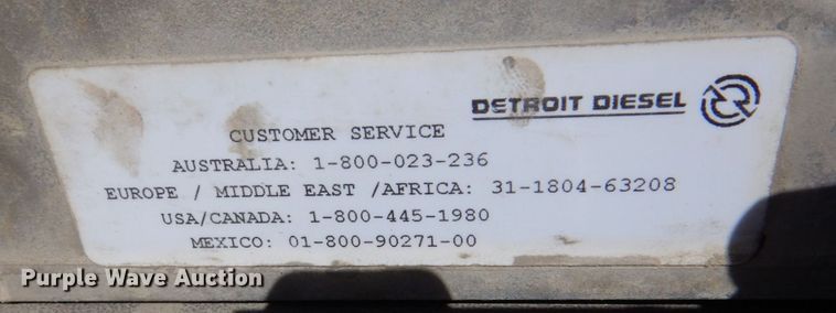 image for item DS8028 2013 Freightliner Cascadia  semi truck