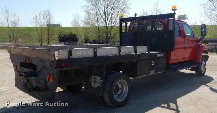 image for item EV9382 2005 Chevrolet C4500  Crew Cab flatbed truck