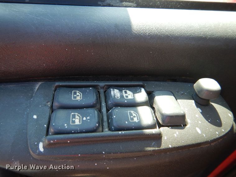 image for item EV9382 2005 Chevrolet C4500  Crew Cab flatbed truck