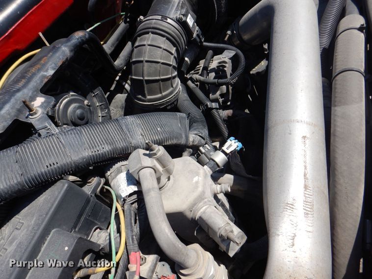 image for item EV9382 2005 Chevrolet C4500  Crew Cab flatbed truck