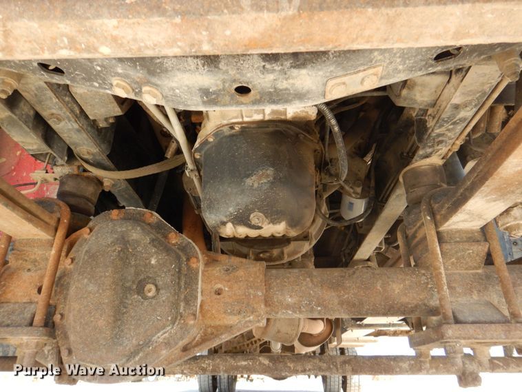 image for item EV9382 2005 Chevrolet C4500  Crew Cab flatbed truck