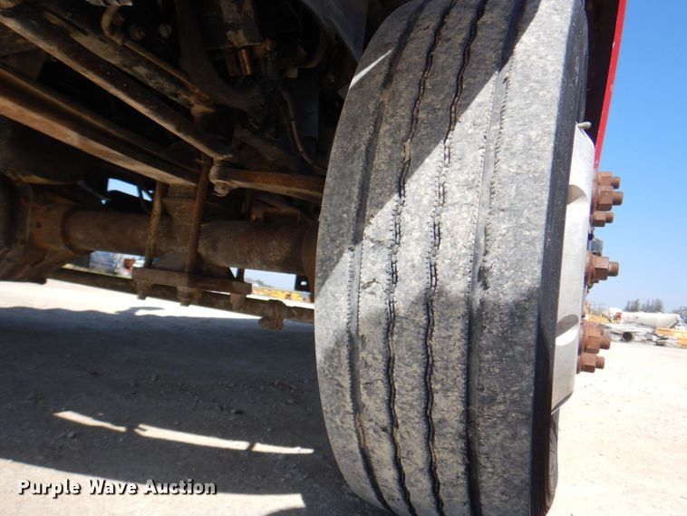 image for item EV9382 2005 Chevrolet C4500  Crew Cab flatbed truck