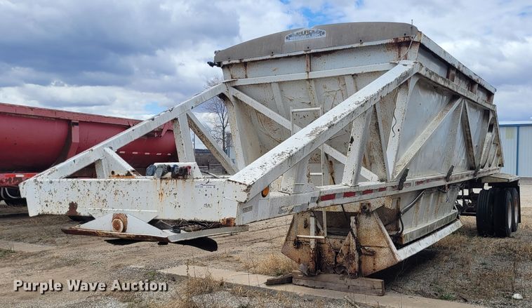 image for item FC9109 1988 CMC  bottom dump trailer