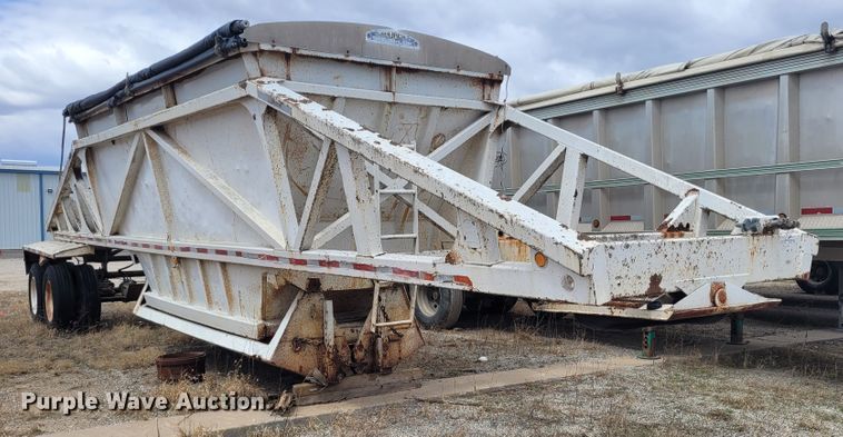image for item FC9109 1988 CMC  bottom dump trailer