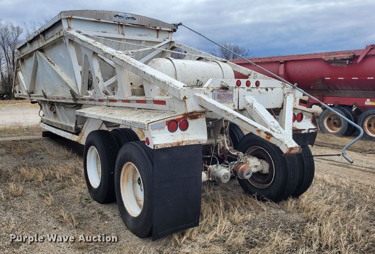 image for item FC9109 1988 CMC  bottom dump trailer