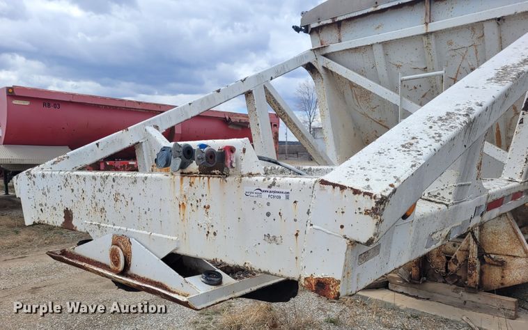 image for item FC9109 1988 CMC  bottom dump trailer