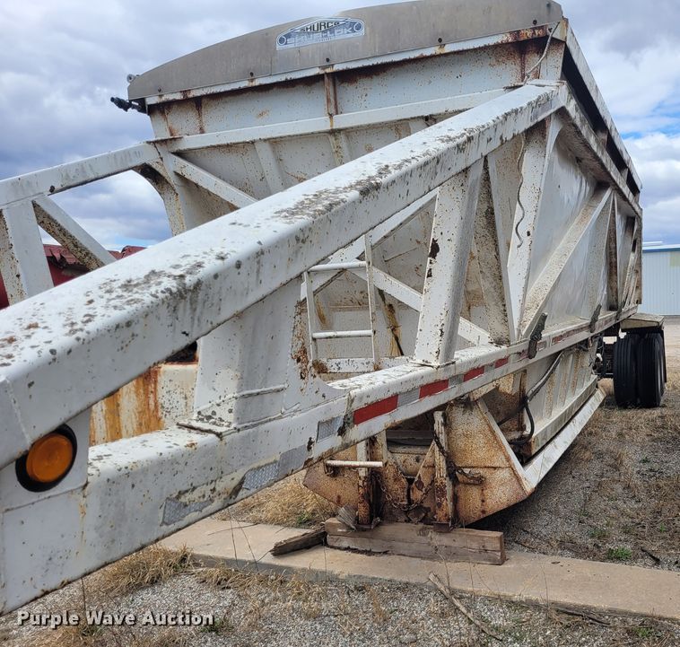 image for item FC9109 1988 CMC  bottom dump trailer