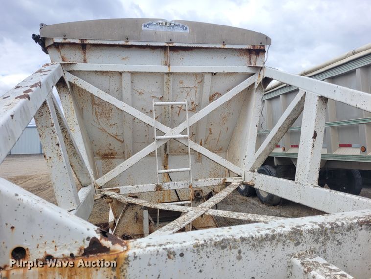 image for item FC9109 1988 CMC  bottom dump trailer