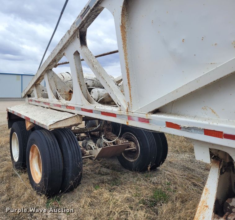 image for item FC9109 1988 CMC  bottom dump trailer