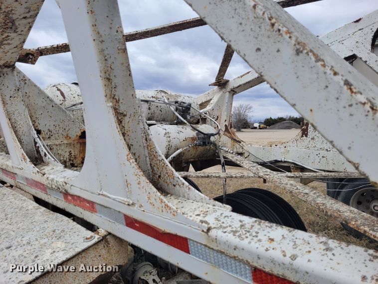 image for item FC9109 1988 CMC  bottom dump trailer