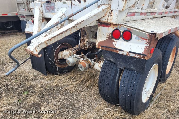 image for item FC9109 1988 CMC  bottom dump trailer
