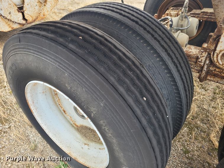 image for item FC9109 1988 CMC  bottom dump trailer