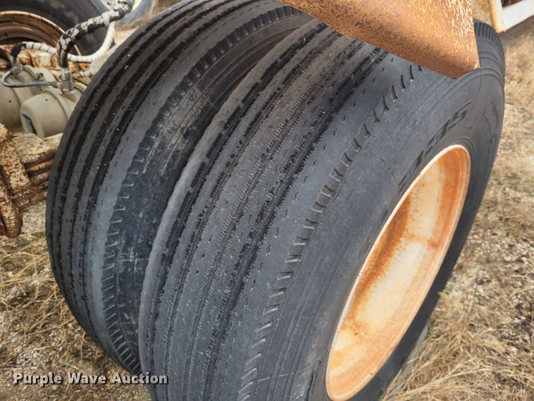 image for item FC9109 1988 CMC  bottom dump trailer