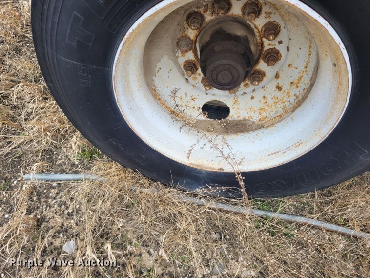 image for item FC9109 1988 CMC  bottom dump trailer