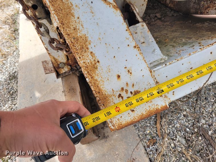 image for item FC9109 1988 CMC  bottom dump trailer