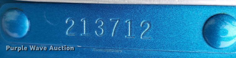 image for item HM9913 2007 Kenworth T800  semi truck