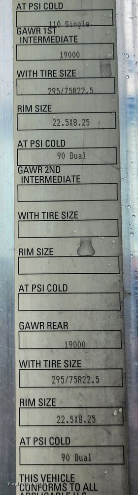 image for item HM9913 2007 Kenworth T800  semi truck