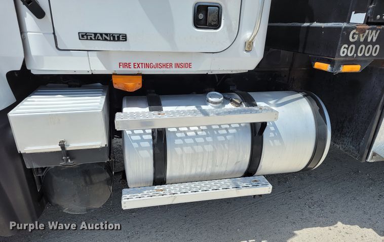 image for item JL9448 2005 Mack Granite  fuel truck