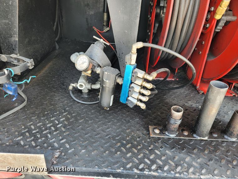 image for item JL9448 2005 Mack Granite  fuel truck