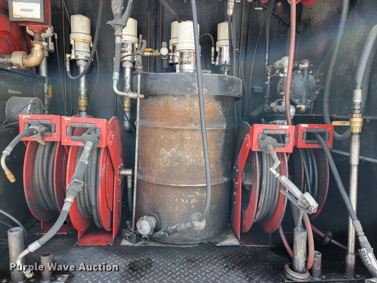 image for item JL9448 2005 Mack Granite  fuel truck