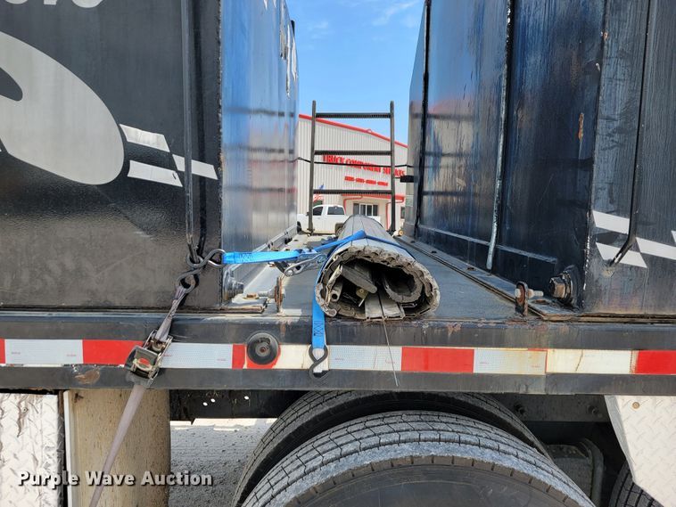 image for item JL9448 2005 Mack Granite  fuel truck