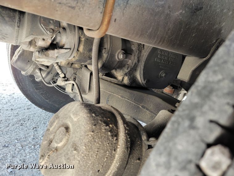 image for item JL9448 2005 Mack Granite  fuel truck