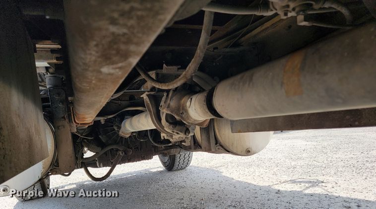 image for item JL9448 2005 Mack Granite  fuel truck