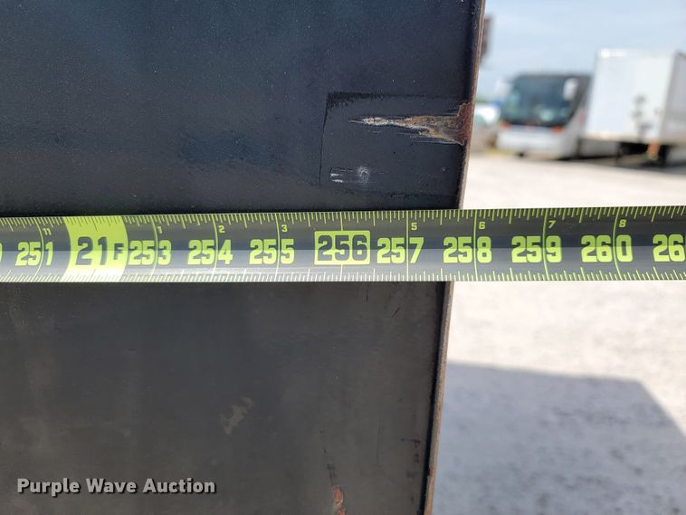 image for item JL9448 2005 Mack Granite  fuel truck