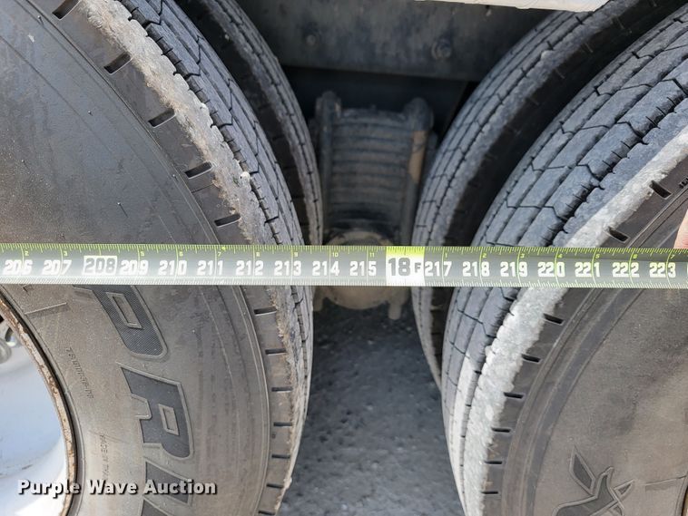 image for item JL9448 2005 Mack Granite  fuel truck