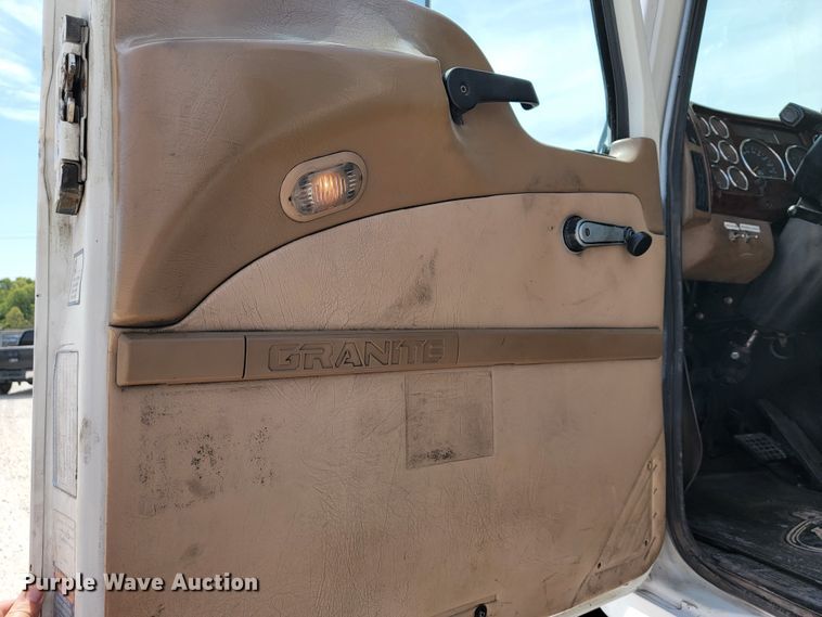 image for item JL9448 2005 Mack Granite  fuel truck