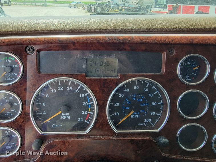 image for item JL9448 2005 Mack Granite  fuel truck