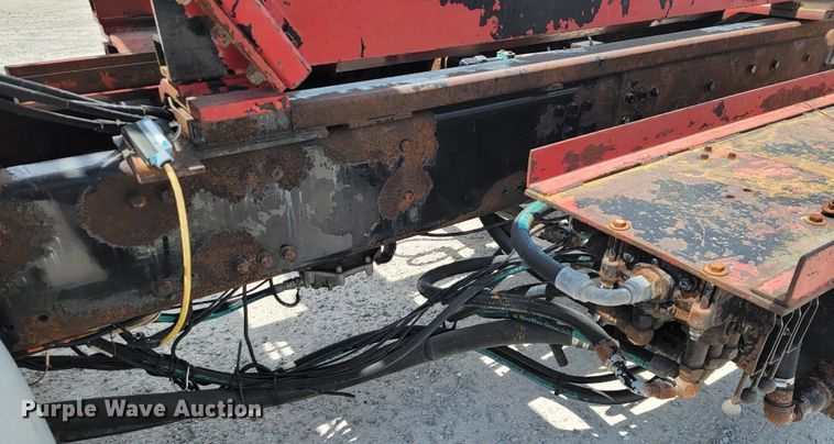 image for item JL9450 2005 Mack CH600  roll-off container truck