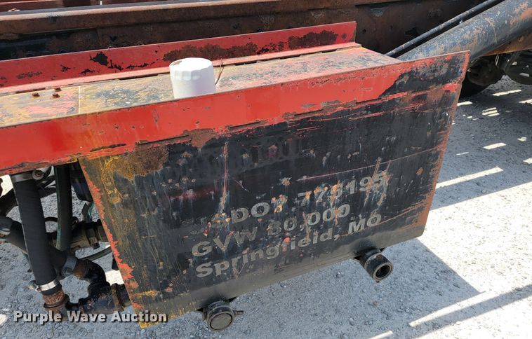 image for item JL9450 2005 Mack CH600  roll-off container truck