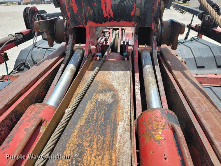 image for item JL9450 2005 Mack CH600  roll-off container truck