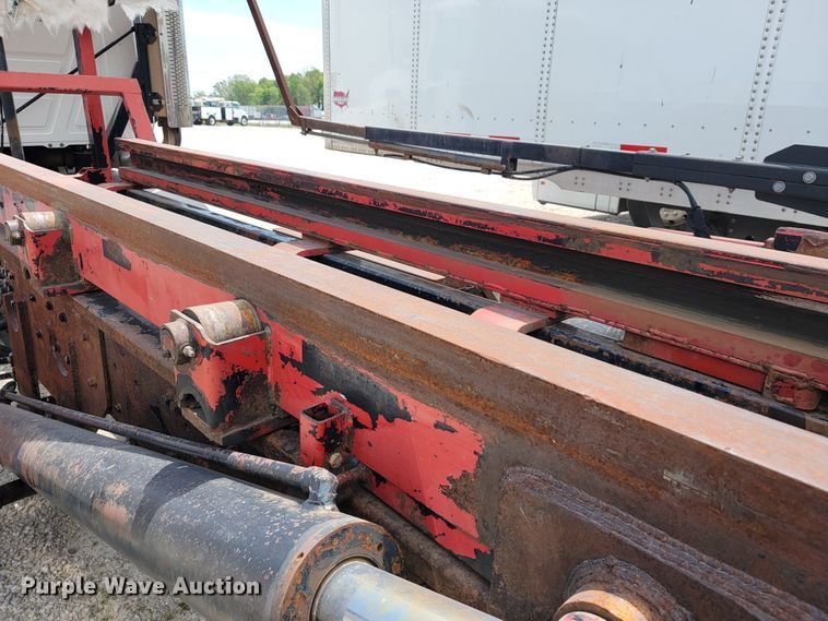 image for item JL9450 2005 Mack CH600  roll-off container truck