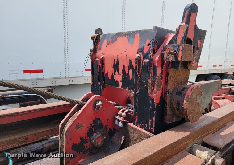 image for item JL9450 2005 Mack CH600  roll-off container truck