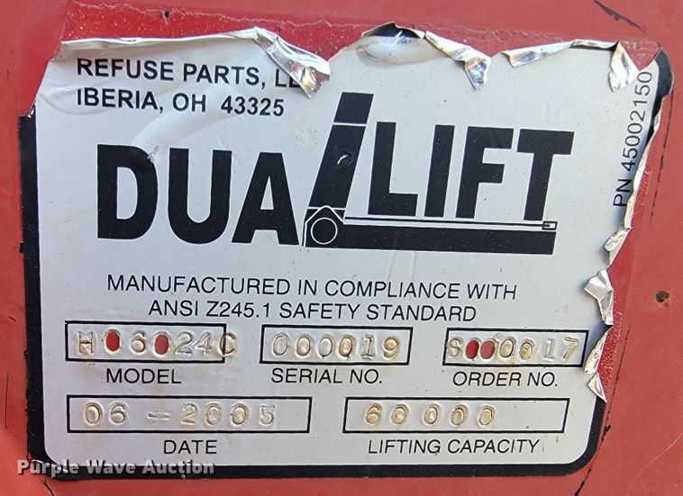 image for item JL9450 2005 Mack CH600  roll-off container truck