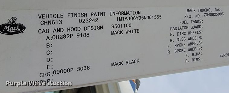 image for item JL9450 2005 Mack CH600  roll-off container truck