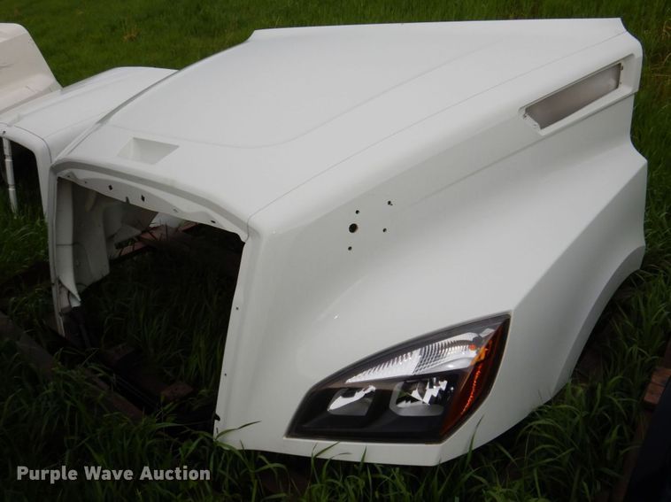 image for item KE9026 Truck tractor hoods and cab tops