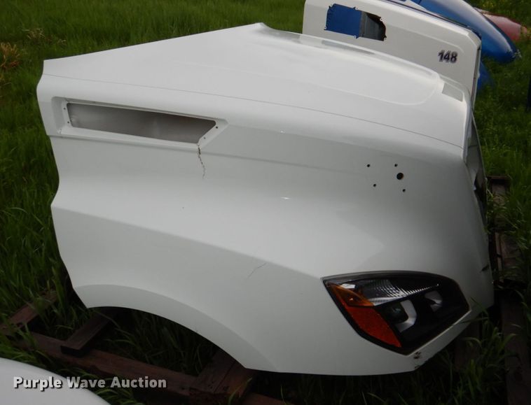 image for item KE9026 Truck tractor hoods and cab tops