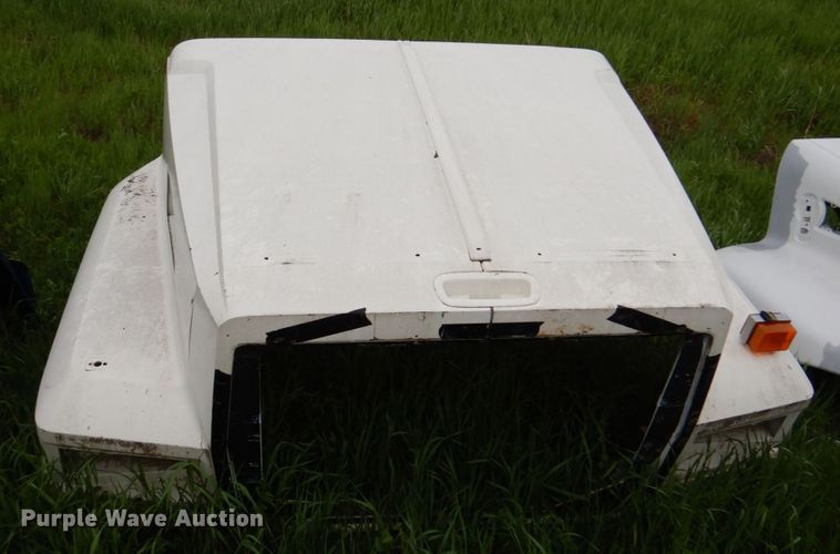 image for item KE9026 Truck tractor hoods and cab tops