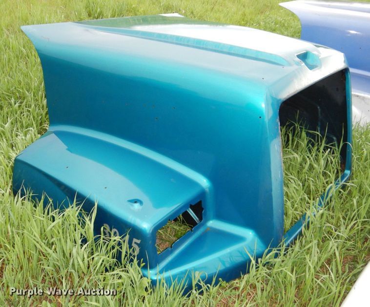 image for item KE9026 Truck tractor hoods and cab tops