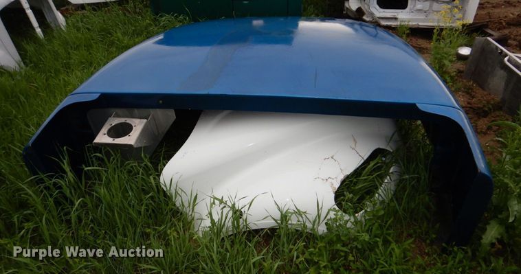 image for item KE9026 Truck tractor hoods and cab tops
