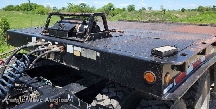 image for item KF9003 2004 Trail King TK70HT-482  equipment trailer