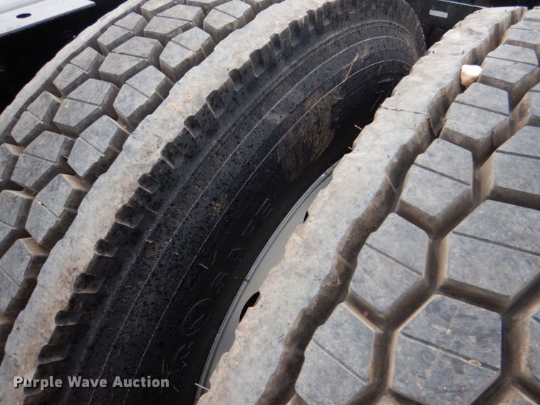 image for item KP9066 2018 Kenworth W900  semi truck